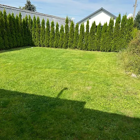 Uroczy Z Ogrodem Hébergement de vacances Malbork